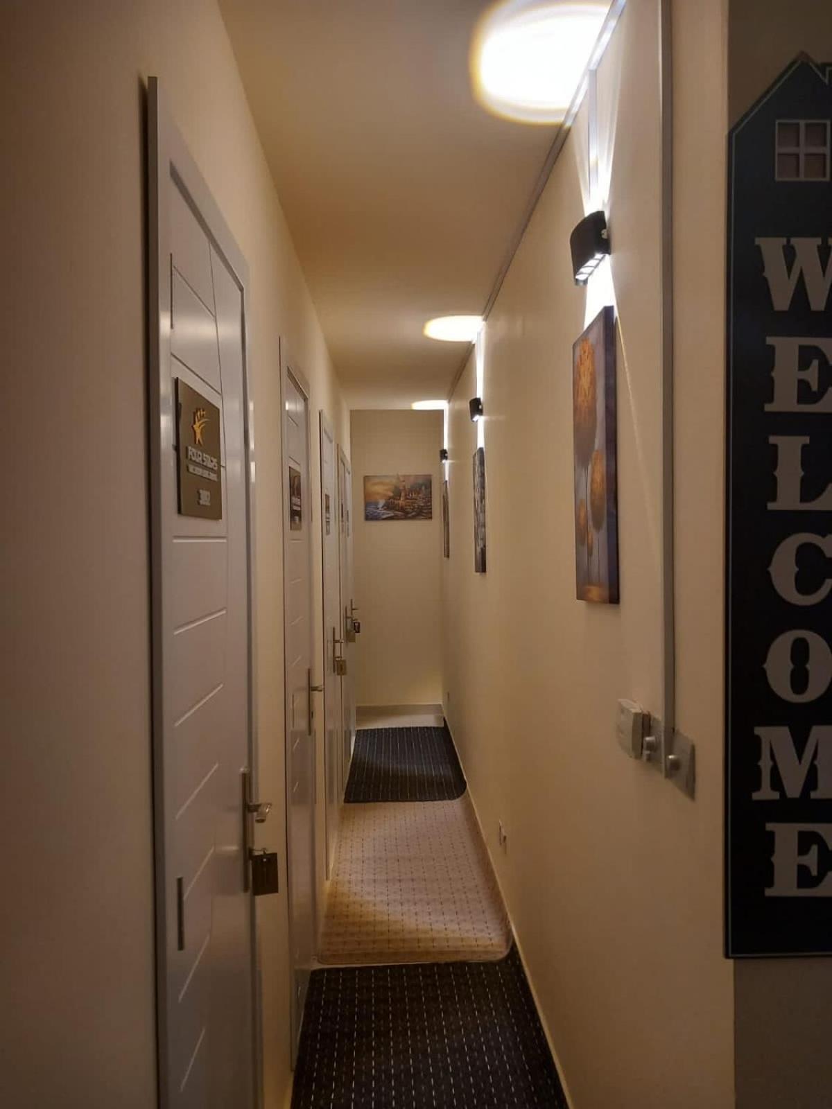 Four Stars Hostel ดูไบ ภายนอก รูปภาพ