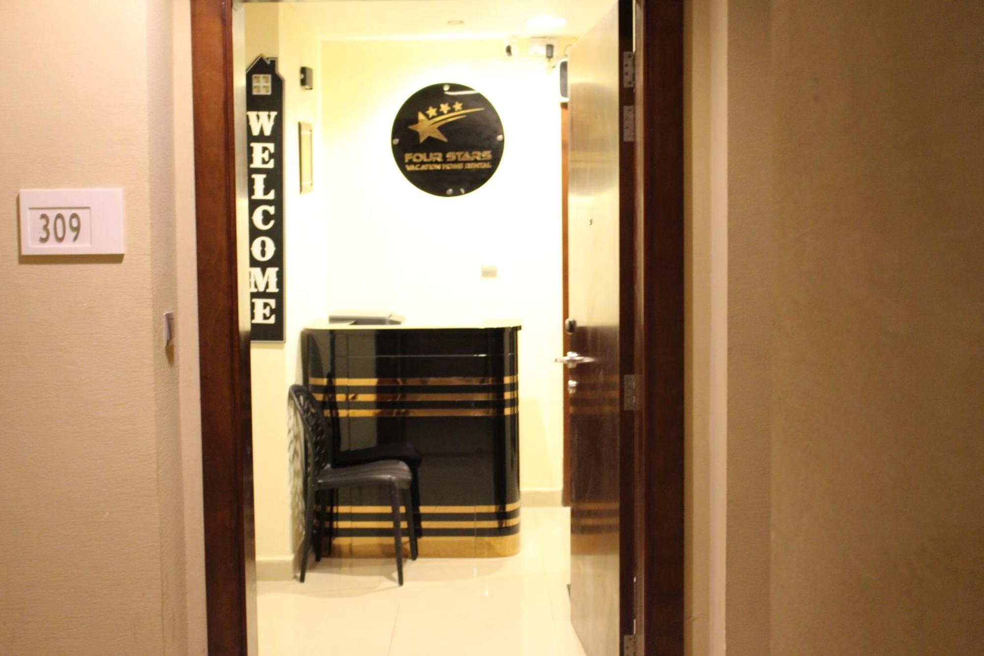 Four Stars Hostel ดูไบ ภายนอก รูปภาพ
